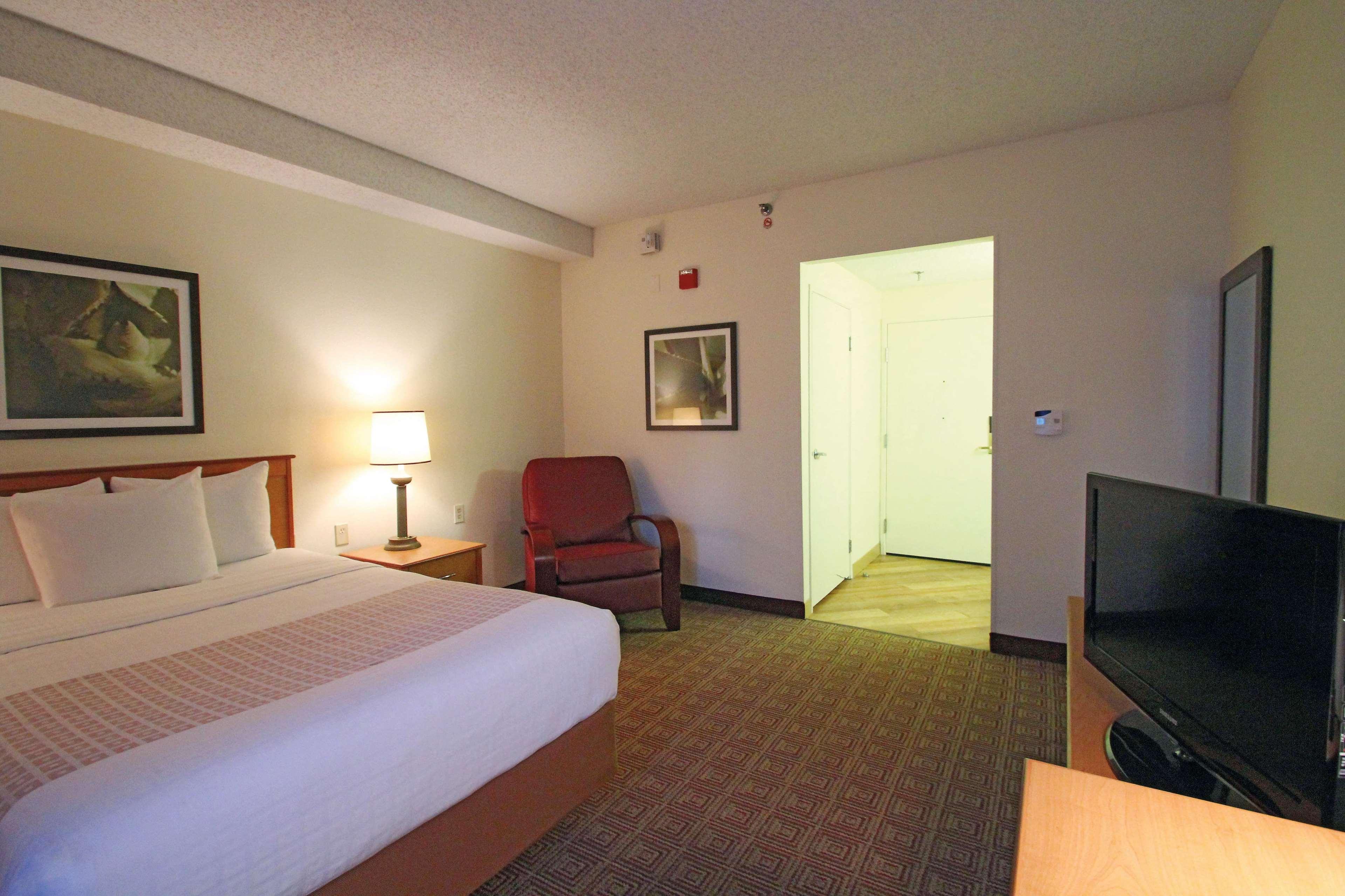 Hotel La Quinta By Wyndham Orlando South Williamsburg Exterior foto